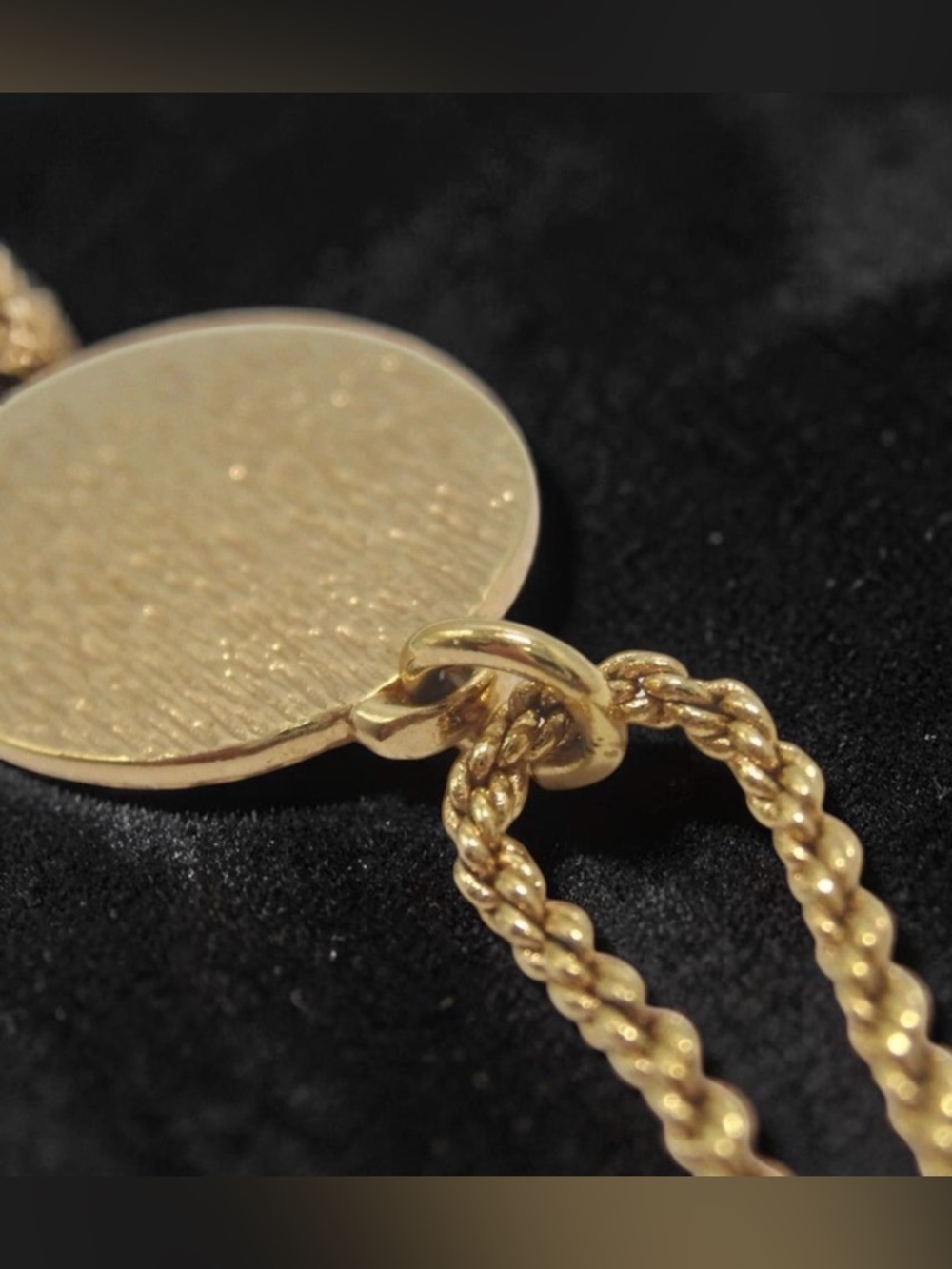 DIOR Vintage CD Logo Pendant Necklace- Germany ✨🤩 - Picture 16 of 16